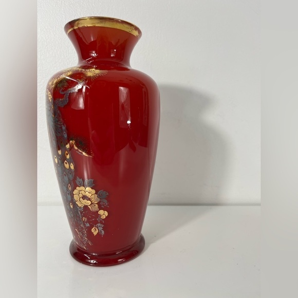 Vintage Red Gold Trim Vase Peacock Design Flowers MCM Glass - Picture 9 of 15